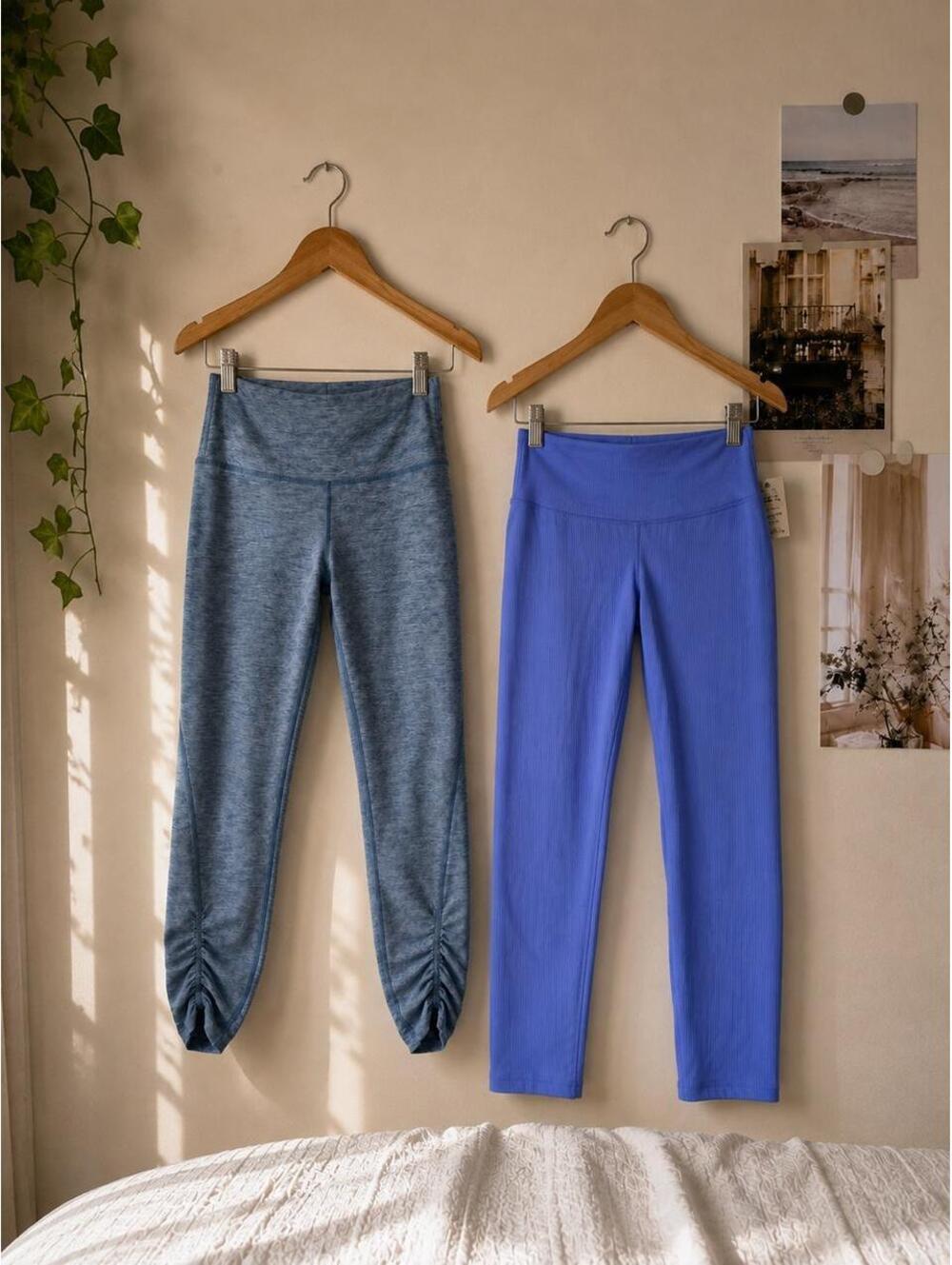 2-Piece Blue Leggings Bundle nike Both size S!